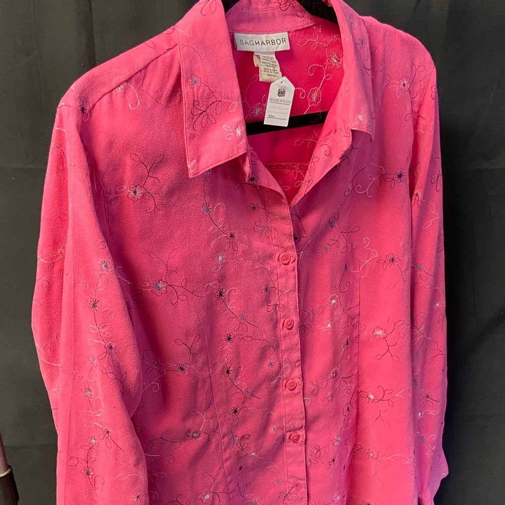 Sag Harbor Vibrant Pink Floral Blouse